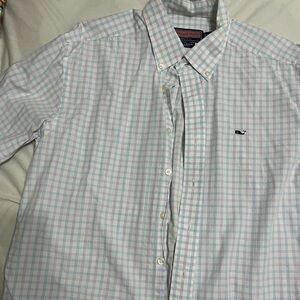 Vineyard vines whale shirt, button down size M